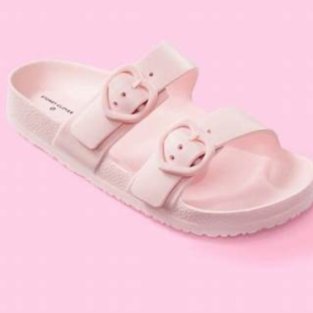 Stoney Clover x Target pink heart buckle sandals 7